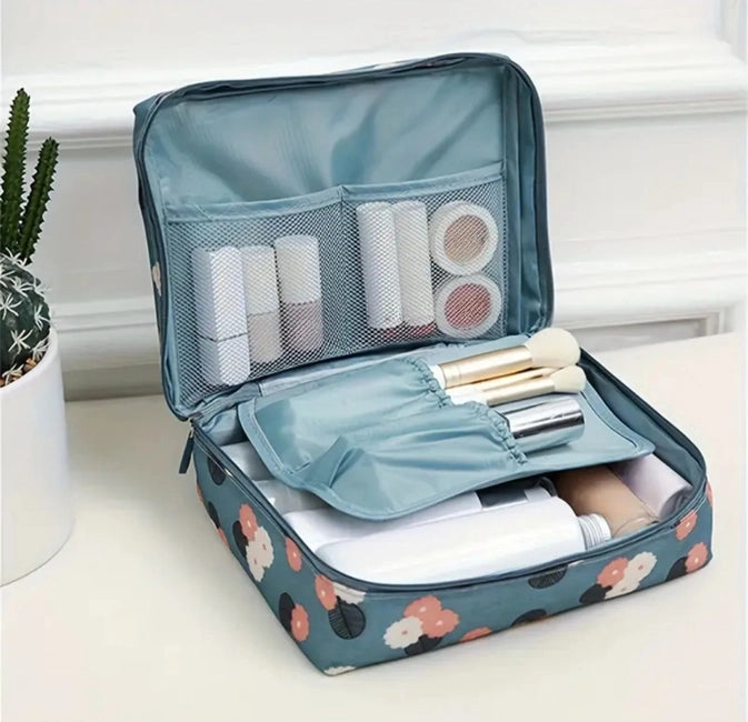 Stylish Travel Makeup Organizer - Large Capacity Cosmetic Bag
